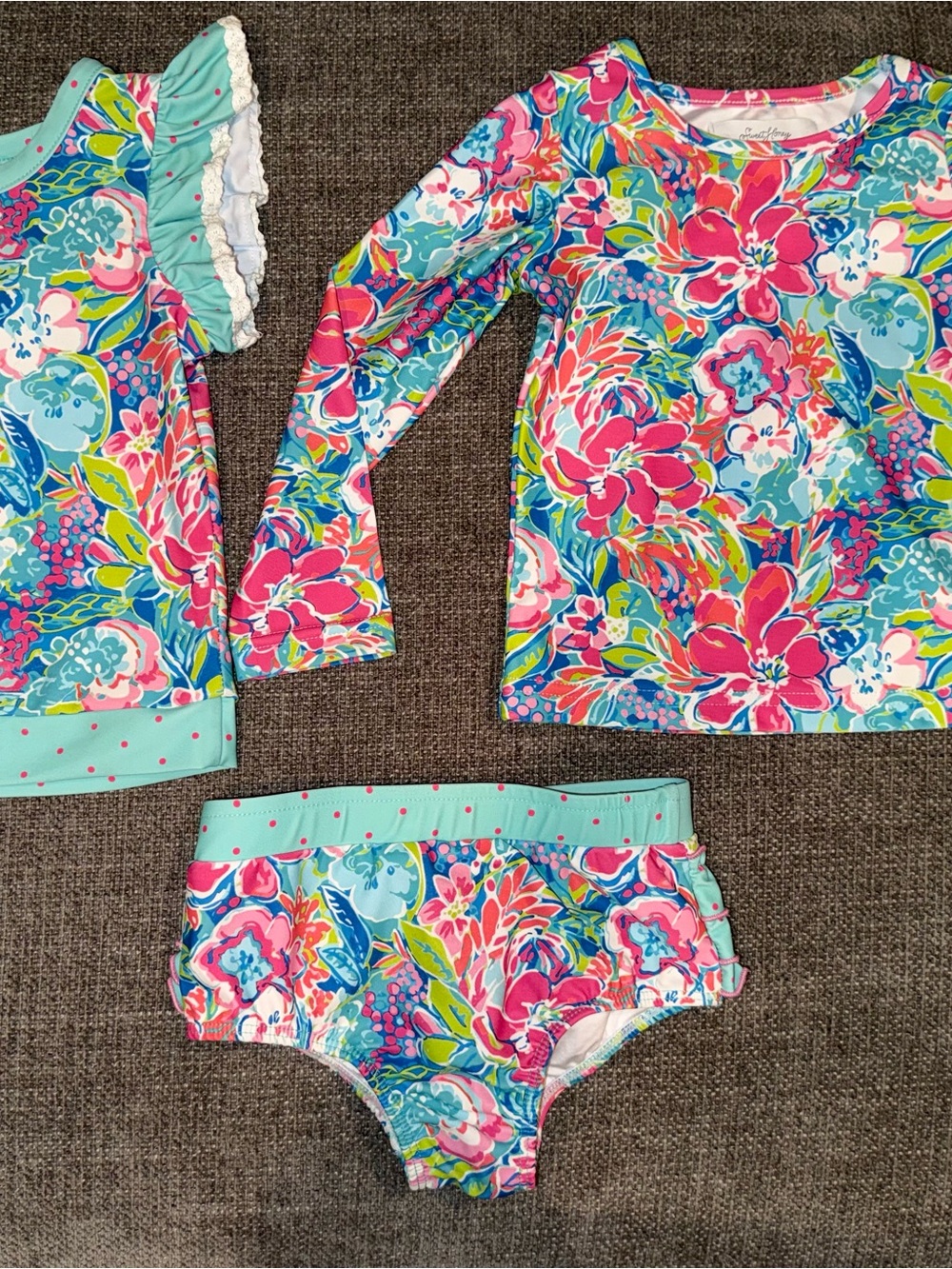 SweetHoney Kids Floral tankini and Rashguard Set - Pink & Aqua